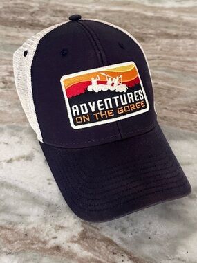 Adventures on The Gorge Hat -New River Gorge National Park / Whitewater Rafting